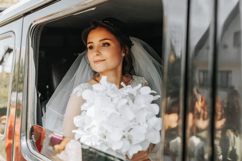 Bride Limo White Flowers Duval County Florida in Duval, Florida